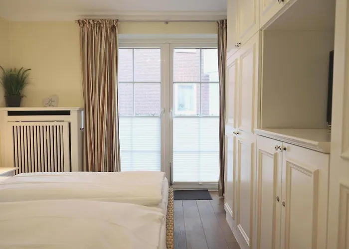 Kampstrasse 9, W2, Gb3